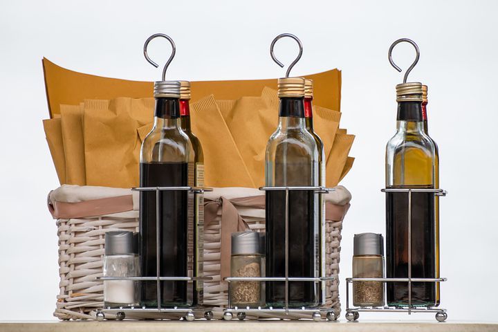 Olive Oils and Balsamic Vinegar – TuttiLili